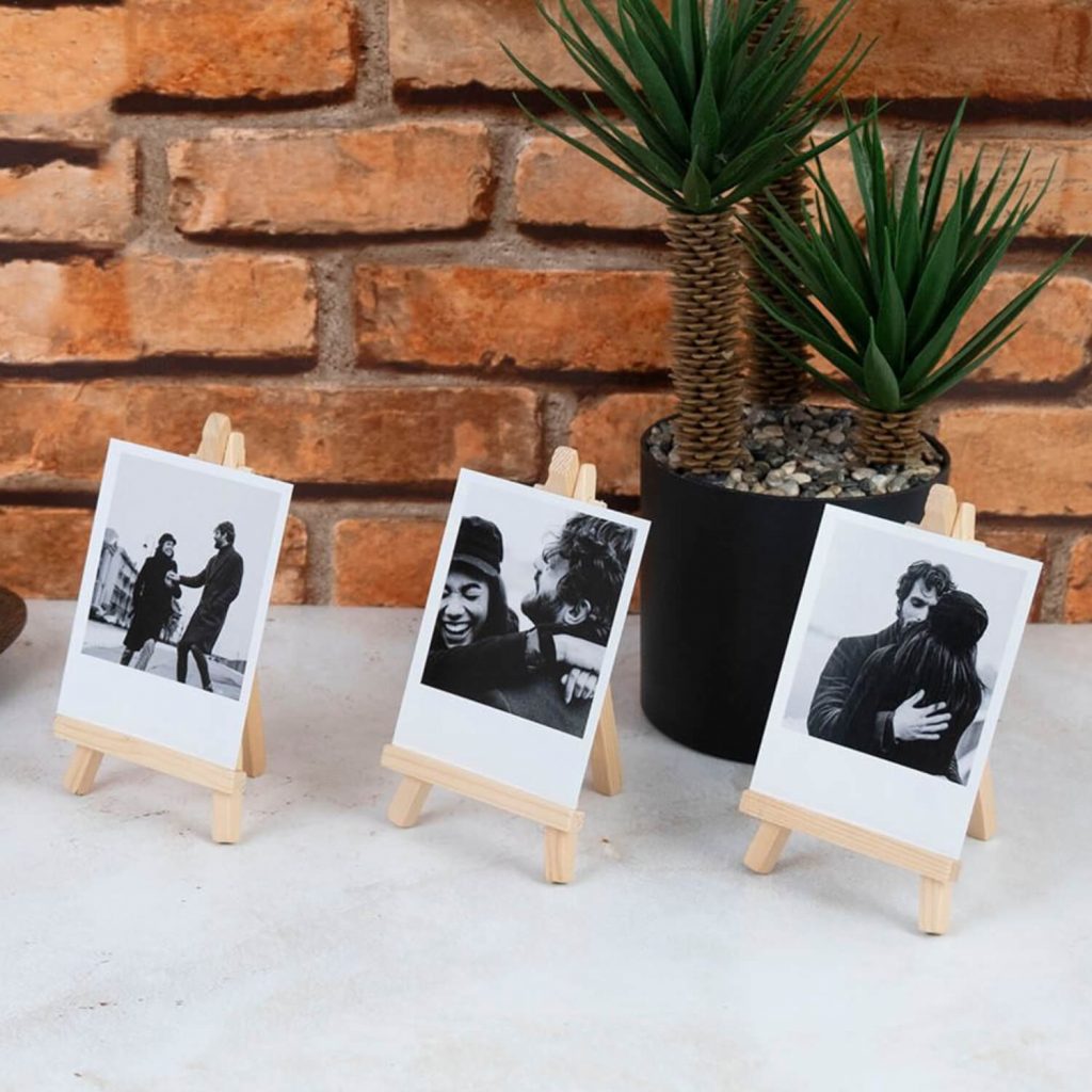 RETRO PHOTO PRINTS